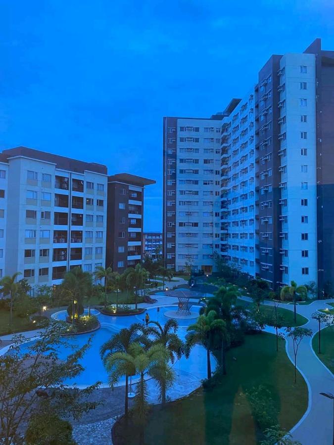Avida Atria T2-F ,5Mins To Festive Walk And 4 Mins To Iloilo Convention Center Exterior foto